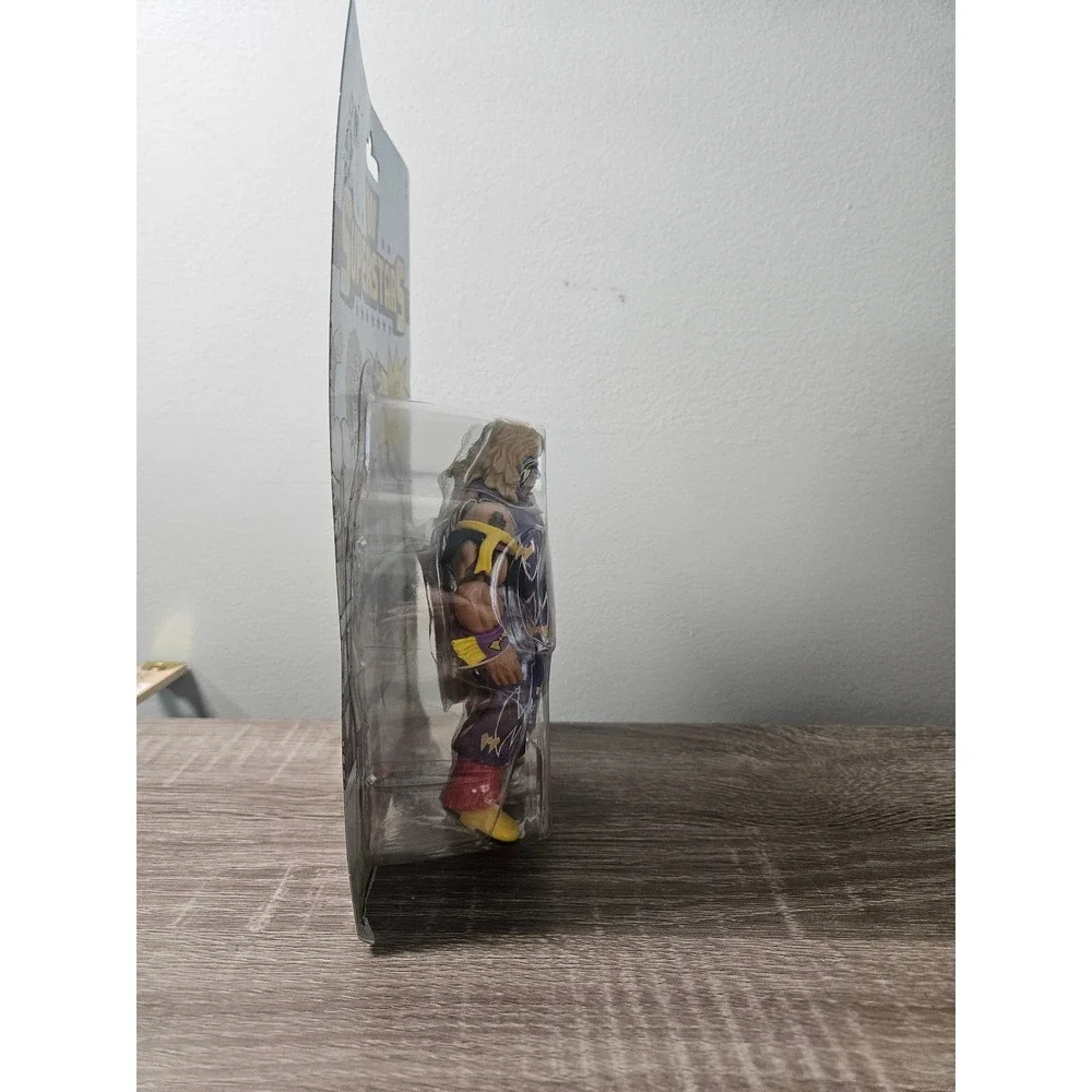 WWE Superstars Series 2 Ultimate Warrior Action Figure Mattel HDM76 Retro Style